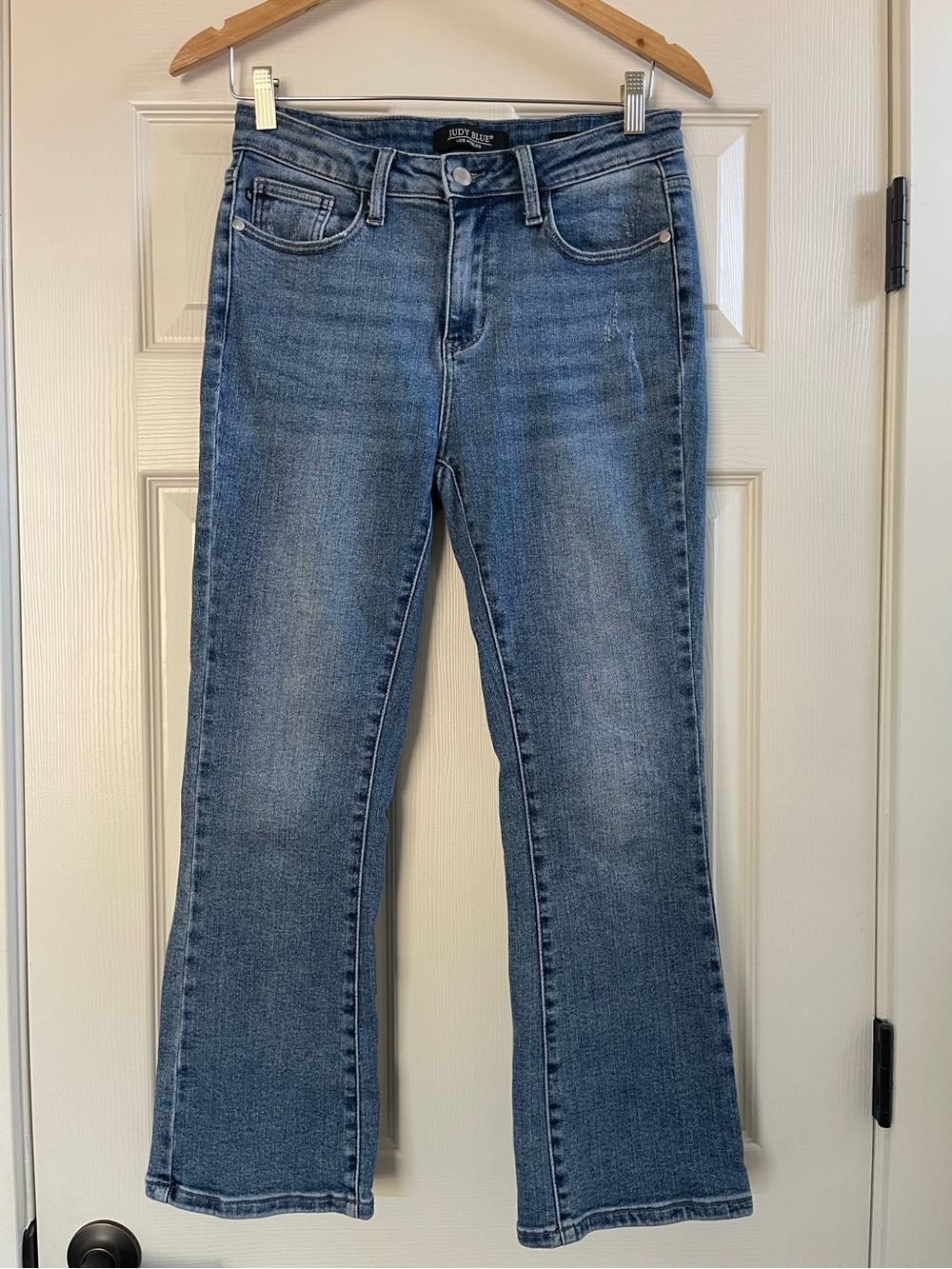 Women’s Judy Blue Cropped Bootcut Denim Jeans Size 7/28